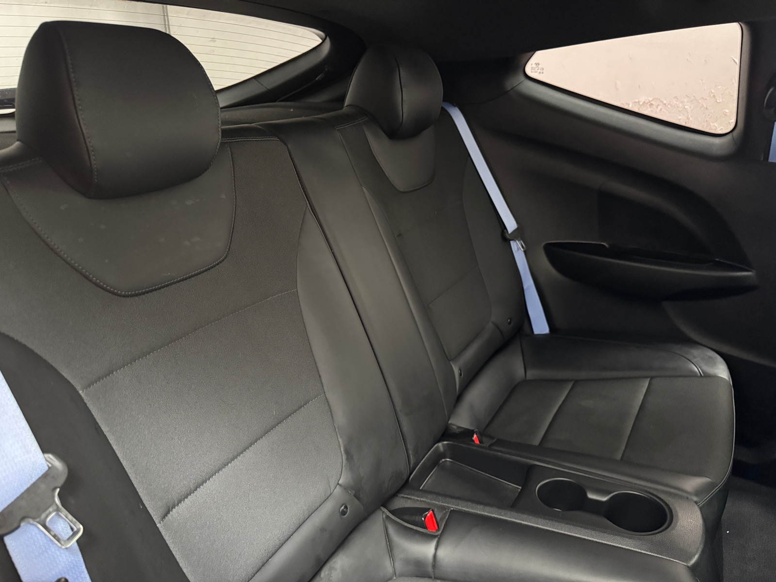 Thumbnail: 2021 Hyundai Veloster - 6