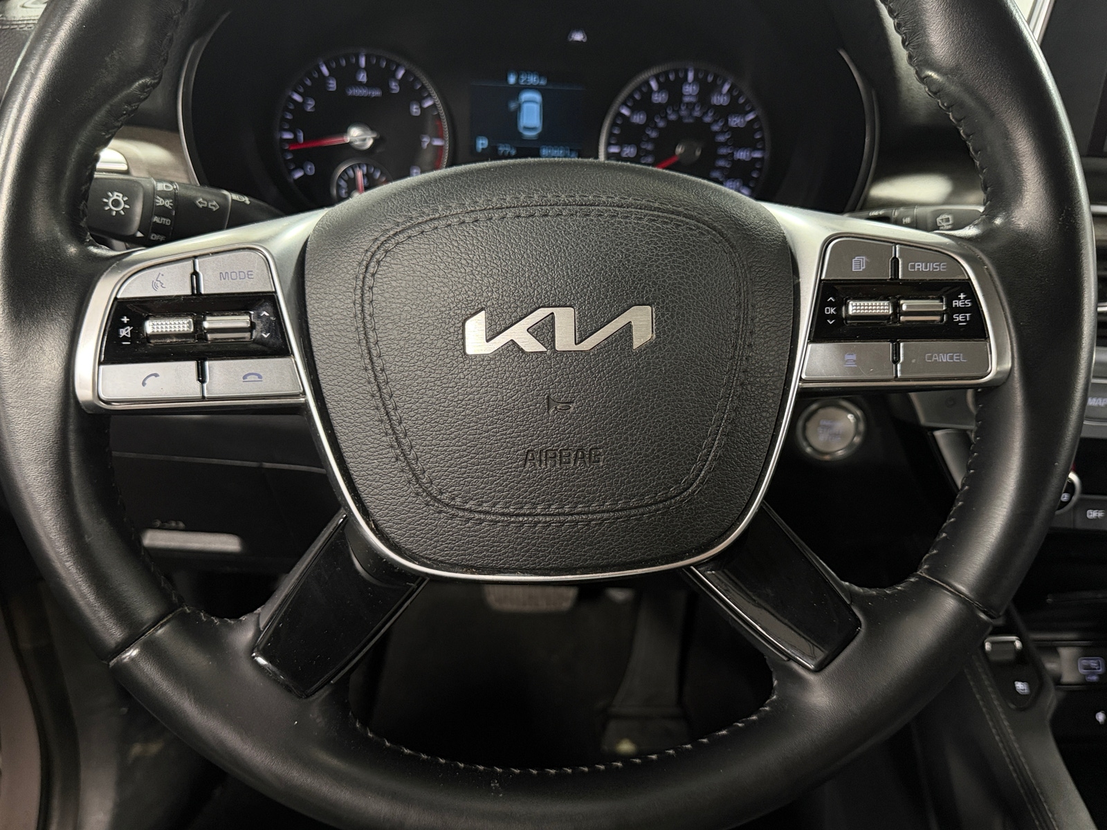 Thumbnail: 2022 Kia Telluride - 4
