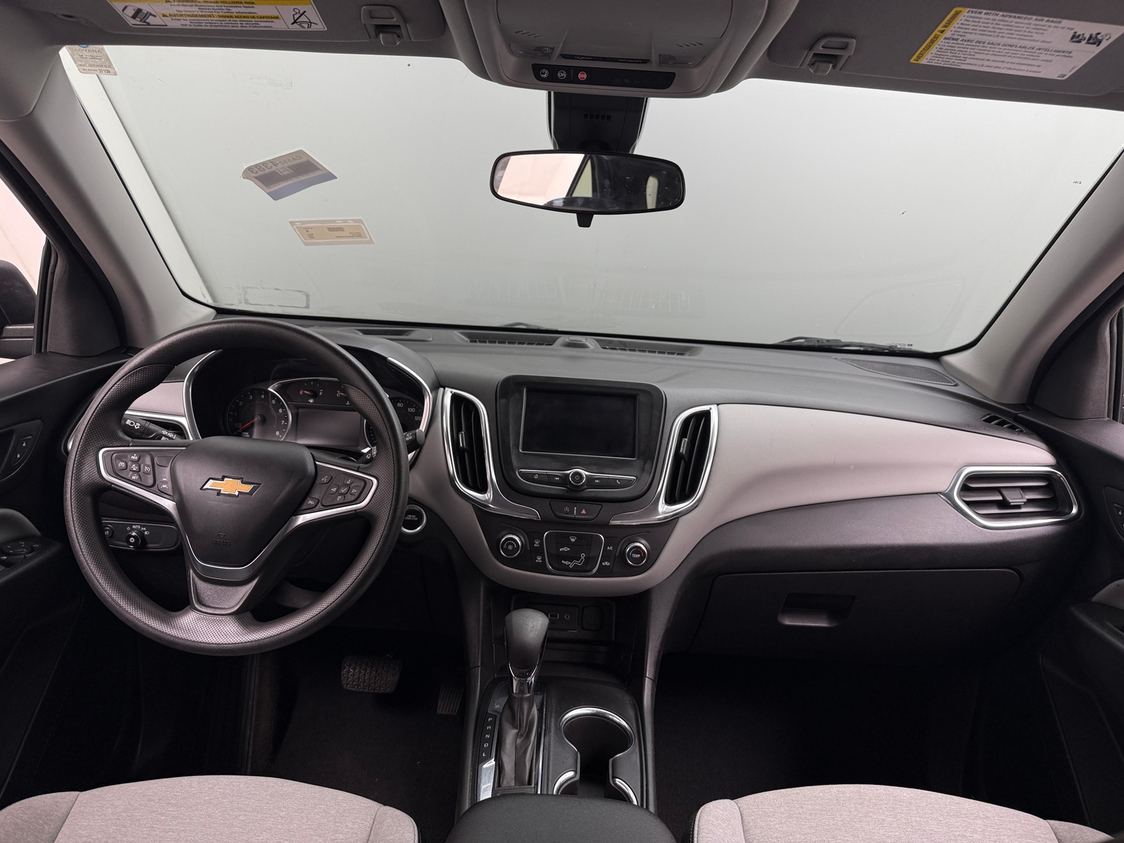 Thumbnail: 2023 Chevrolet Equinox - 3