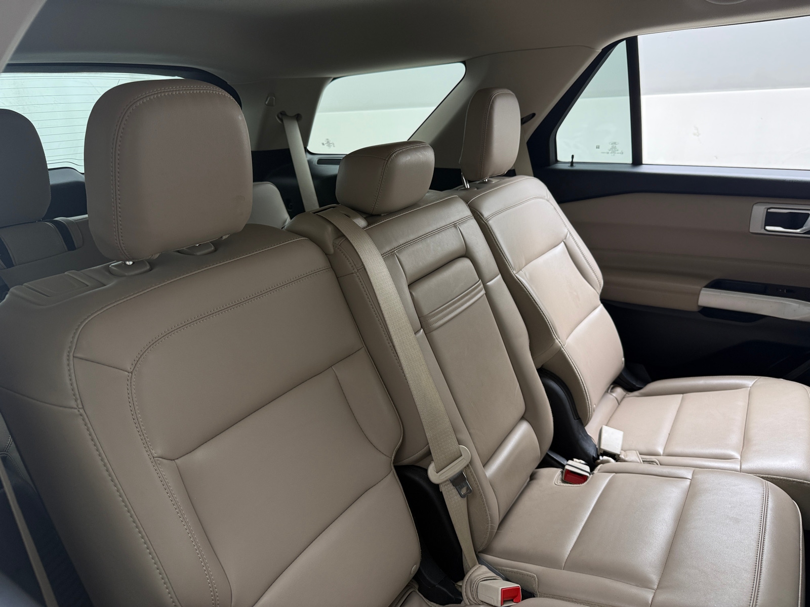 Thumbnail: 2021 Ford Explorer - 6