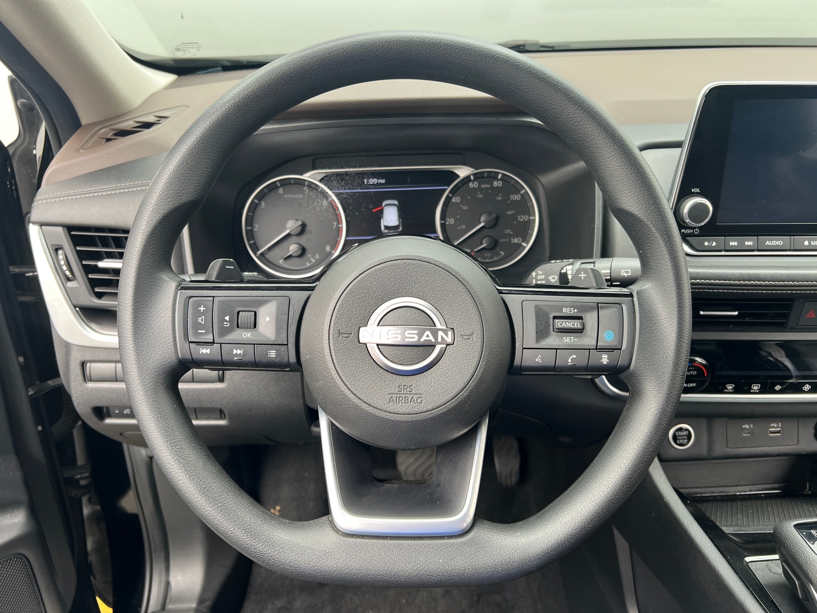 Thumbnail: 2023 Nissan Rogue - 5