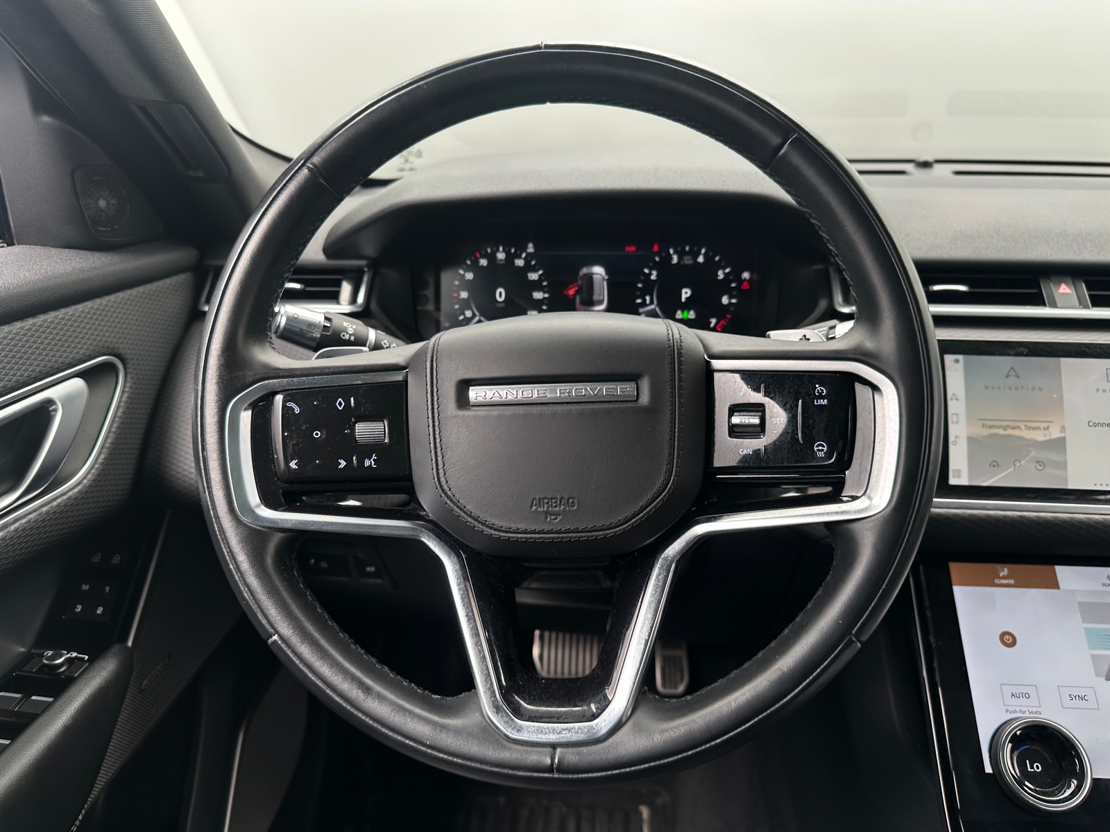 Thumbnail: 2021 Land Rover Range Rover Velar - 4
