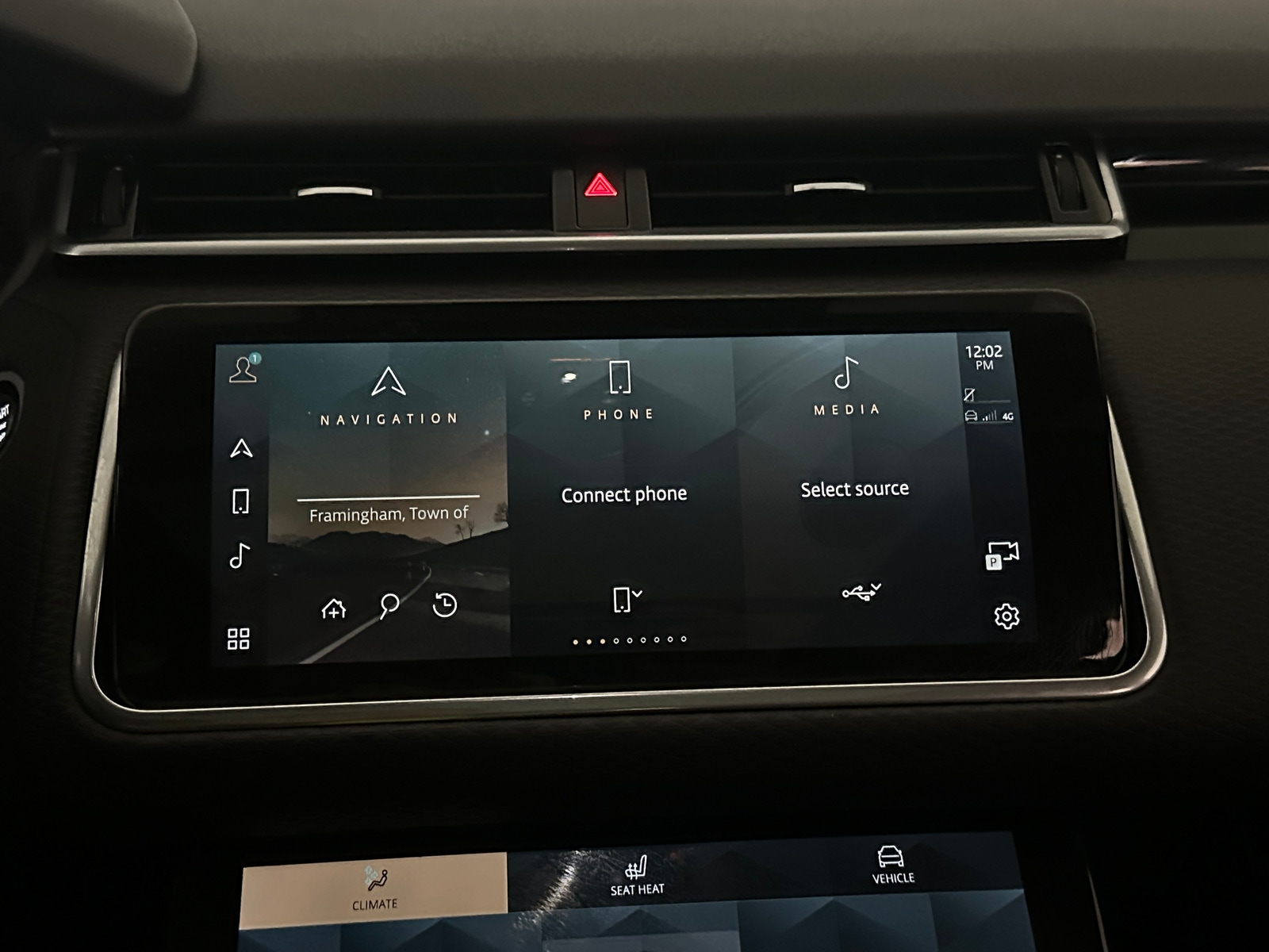 Thumbnail: 2021 Land Rover Range Rover Velar - 3