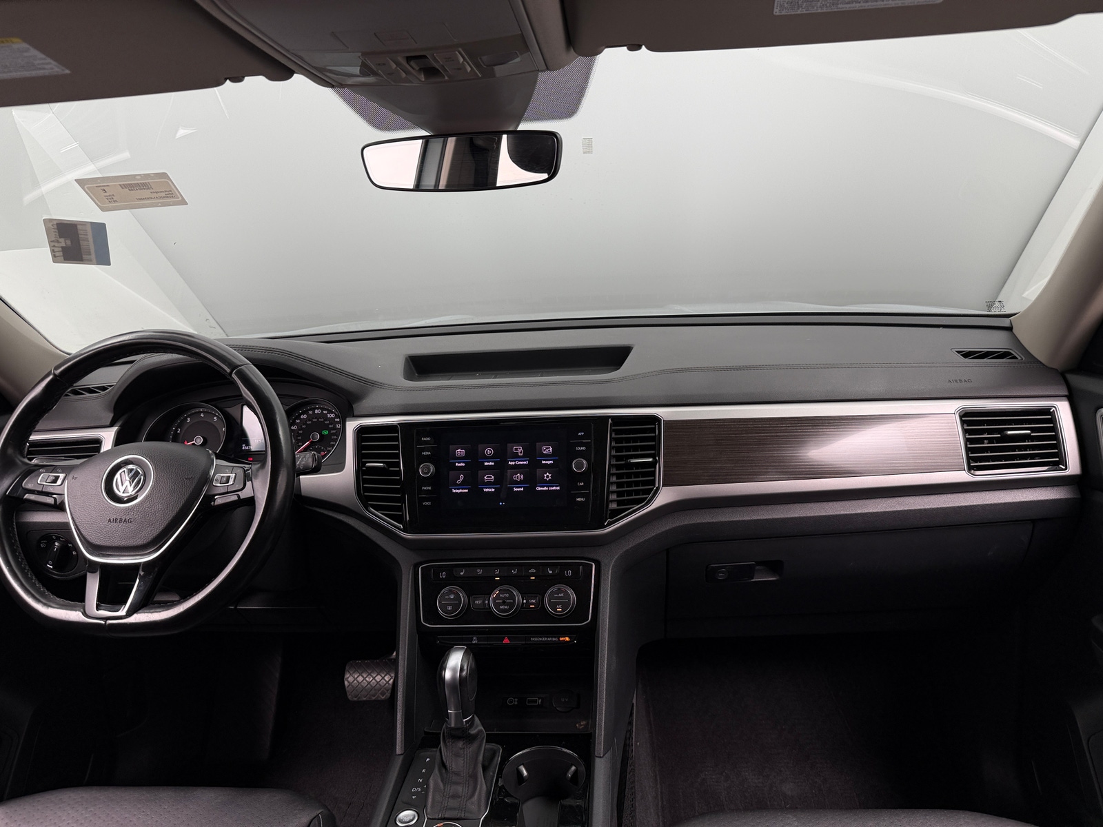 Thumbnail: 2018 Volkswagen Atlas - 2