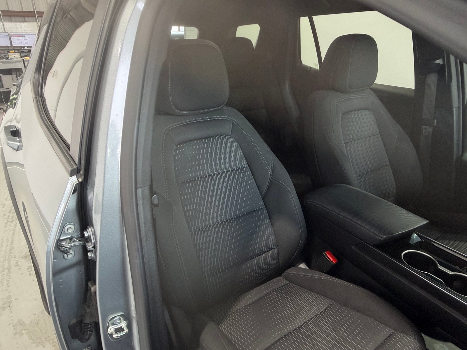 Thumbnail: 2025 Chevrolet Equinox - 2