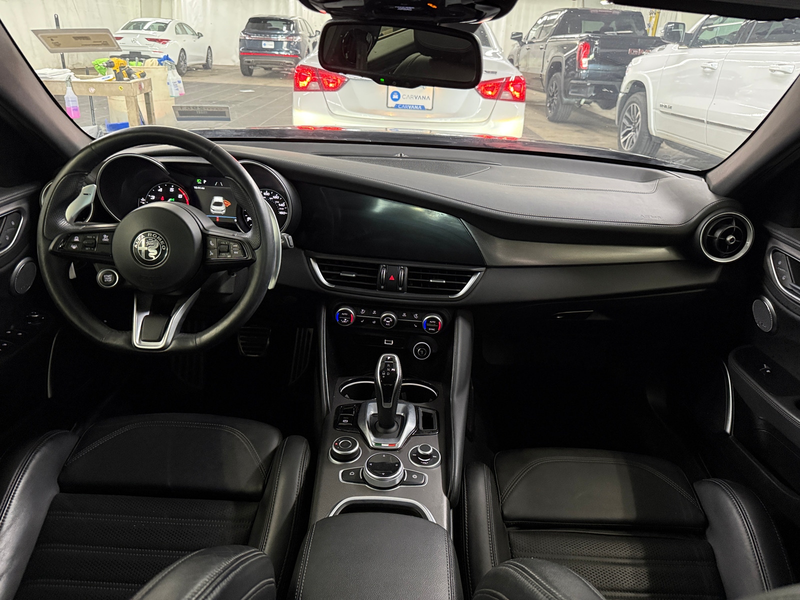 Thumbnail: 2021 Alfa Romeo Giulia - 2
