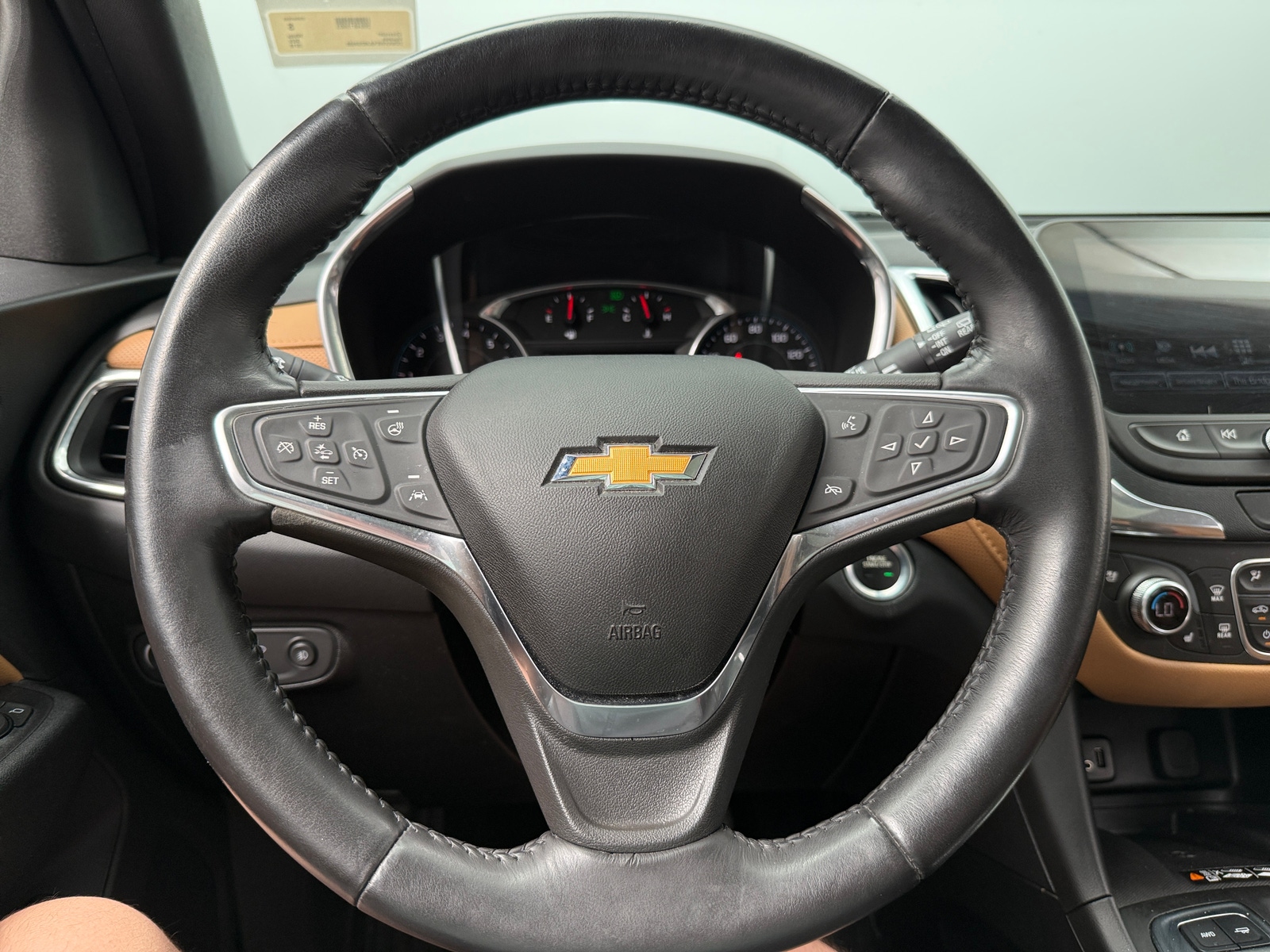 Thumbnail: 2018 Chevrolet Equinox - 4
