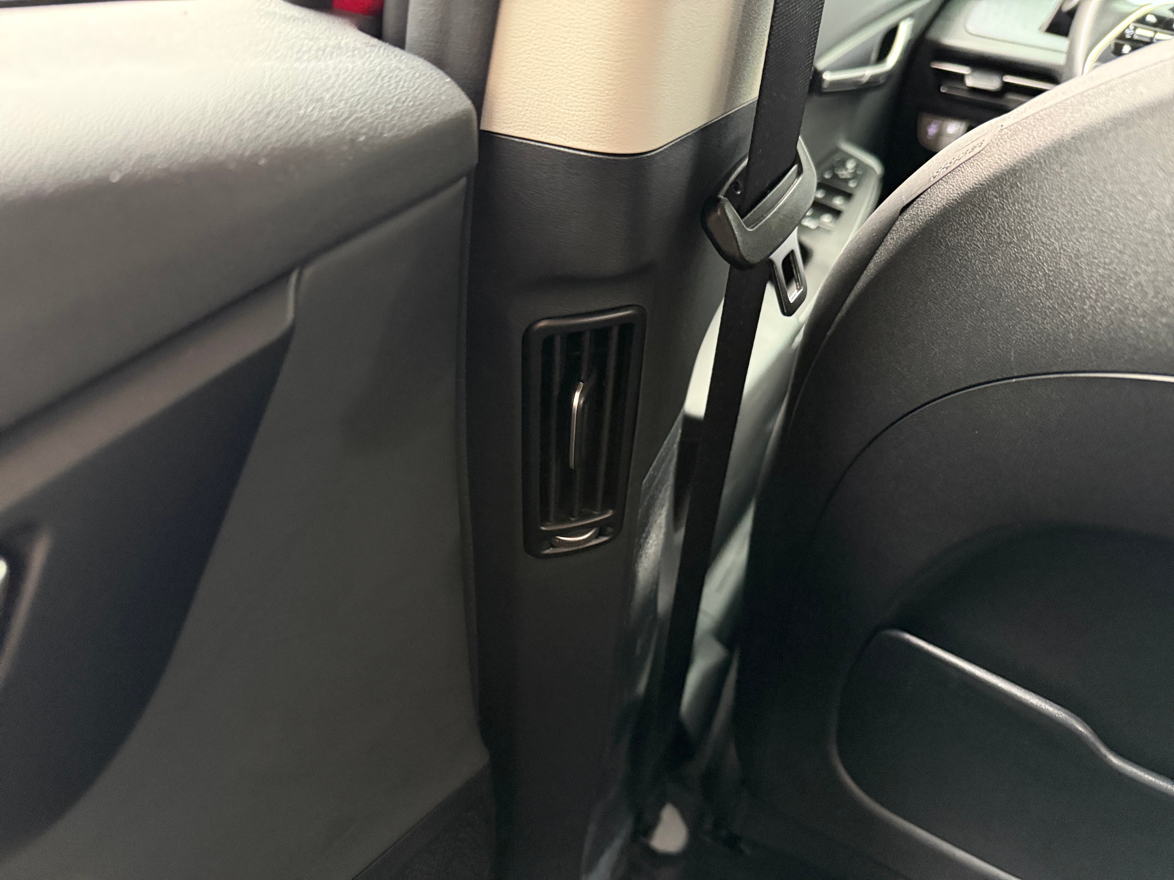 Used 2024 Kia EV6 Light L/R with VIN KNDC3DLC4R5616429 for sale in Auburn, WA