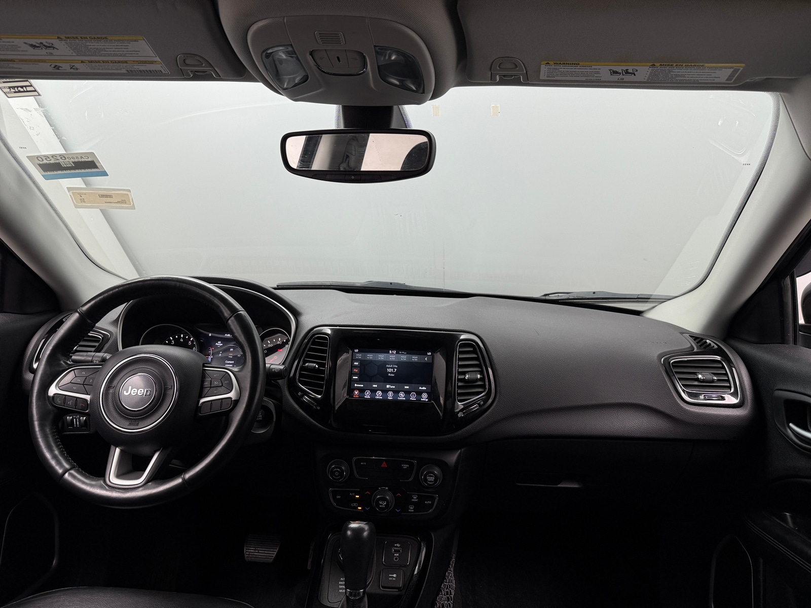 Thumbnail: 2018 Jeep Compass - 3