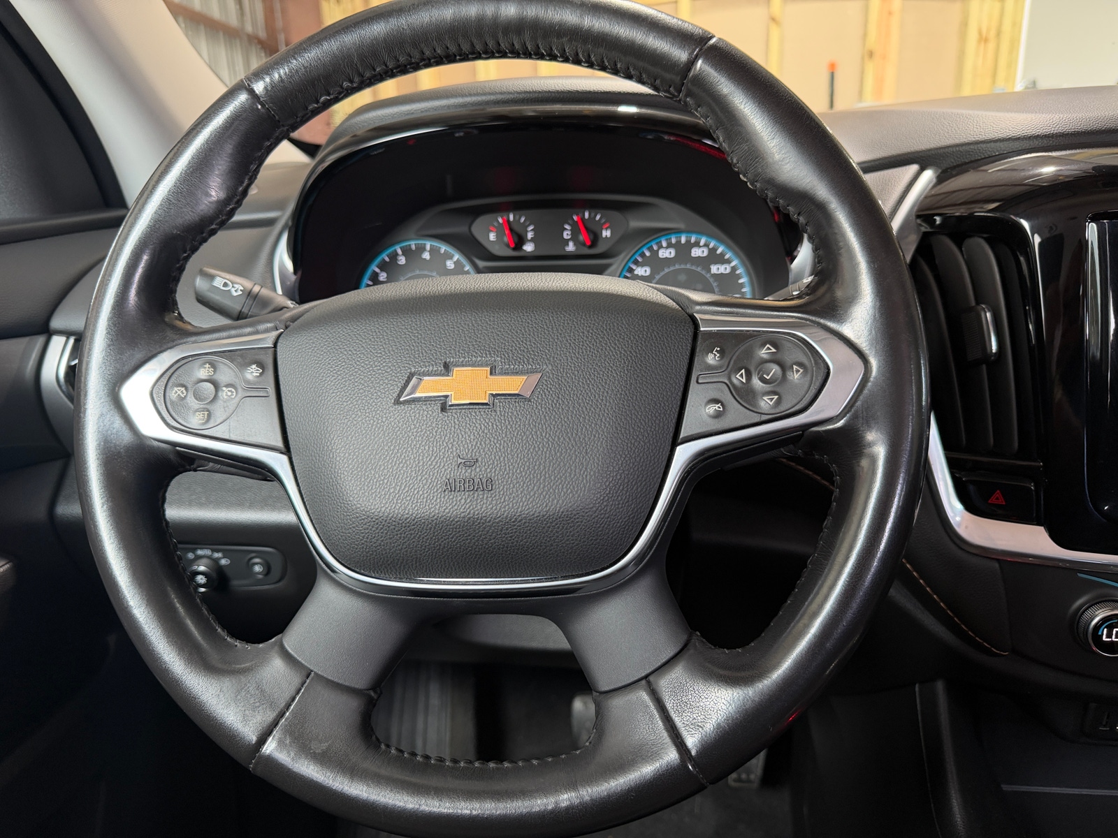 Thumbnail: 2020 Chevrolet Traverse - 5