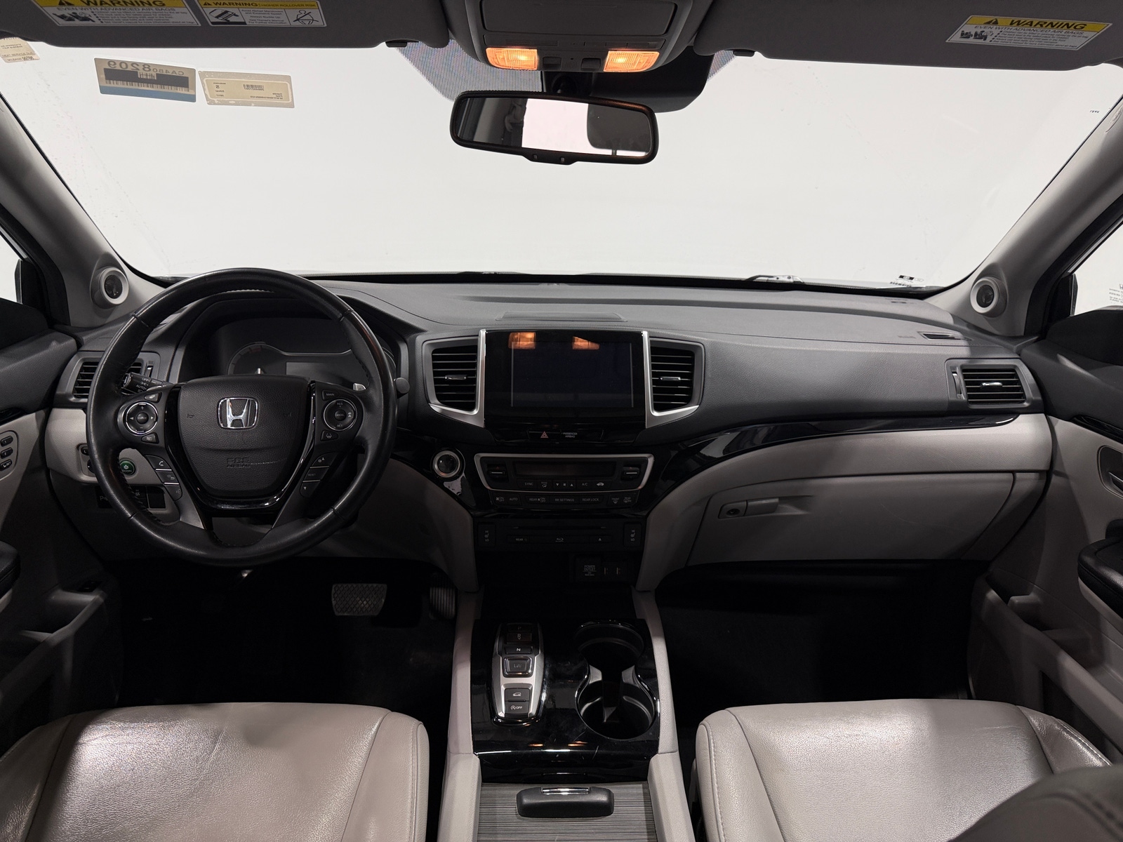 Thumbnail: 2017 Honda Pilot - 2