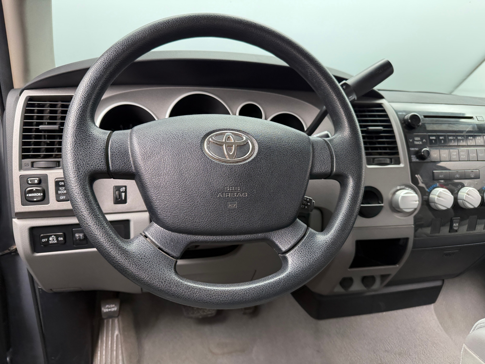 Thumbnail: 2011 Toyota Tundra - 5