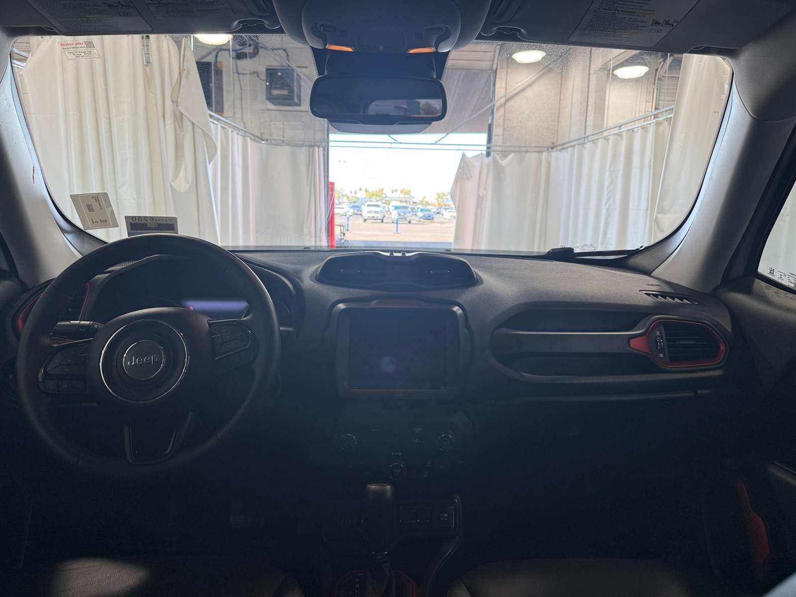 Thumbnail: 2022 Jeep Renegade - 3