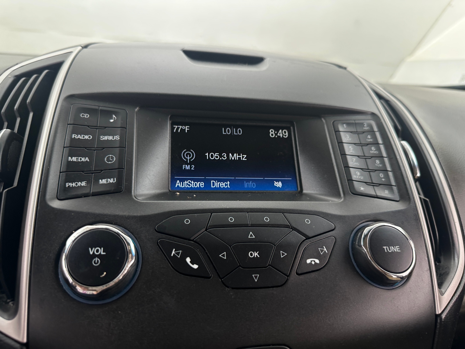 Thumbnail: 2017 Ford Edge - 4