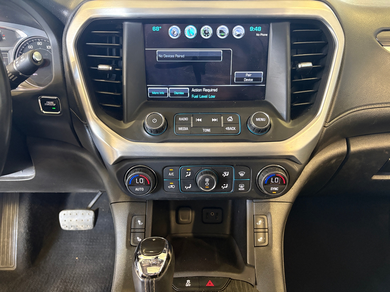 Thumbnail: 2017 GMC Acadia - 3
