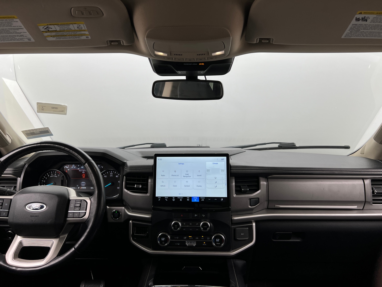 Thumbnail: 2022 Ford Expedition - 3