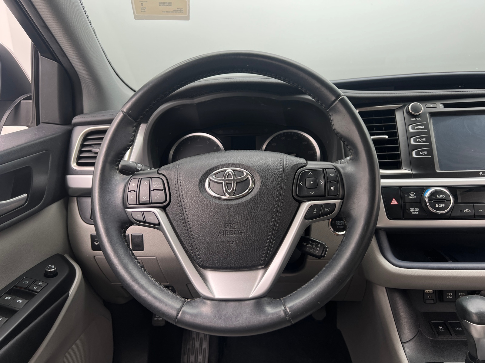Thumbnail: 2019 Toyota Highlander - 4