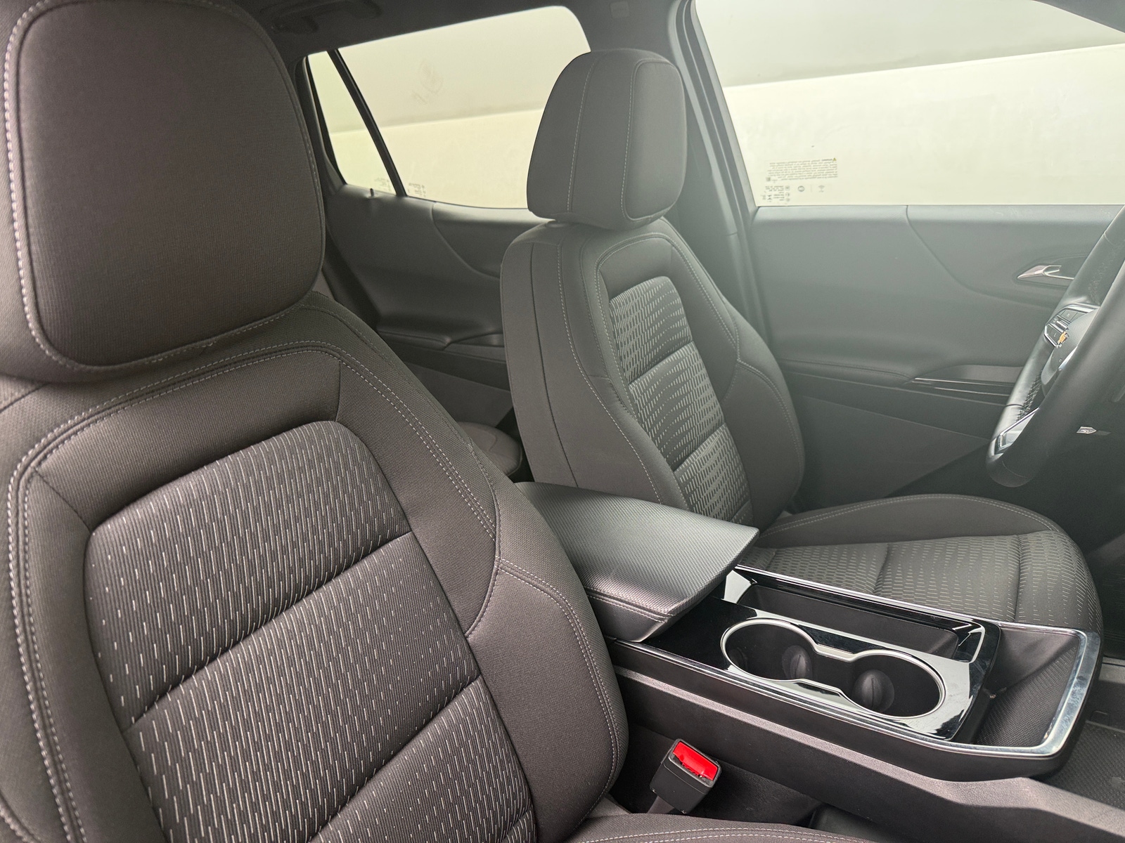 Thumbnail: 2025 Chevrolet Equinox - 2