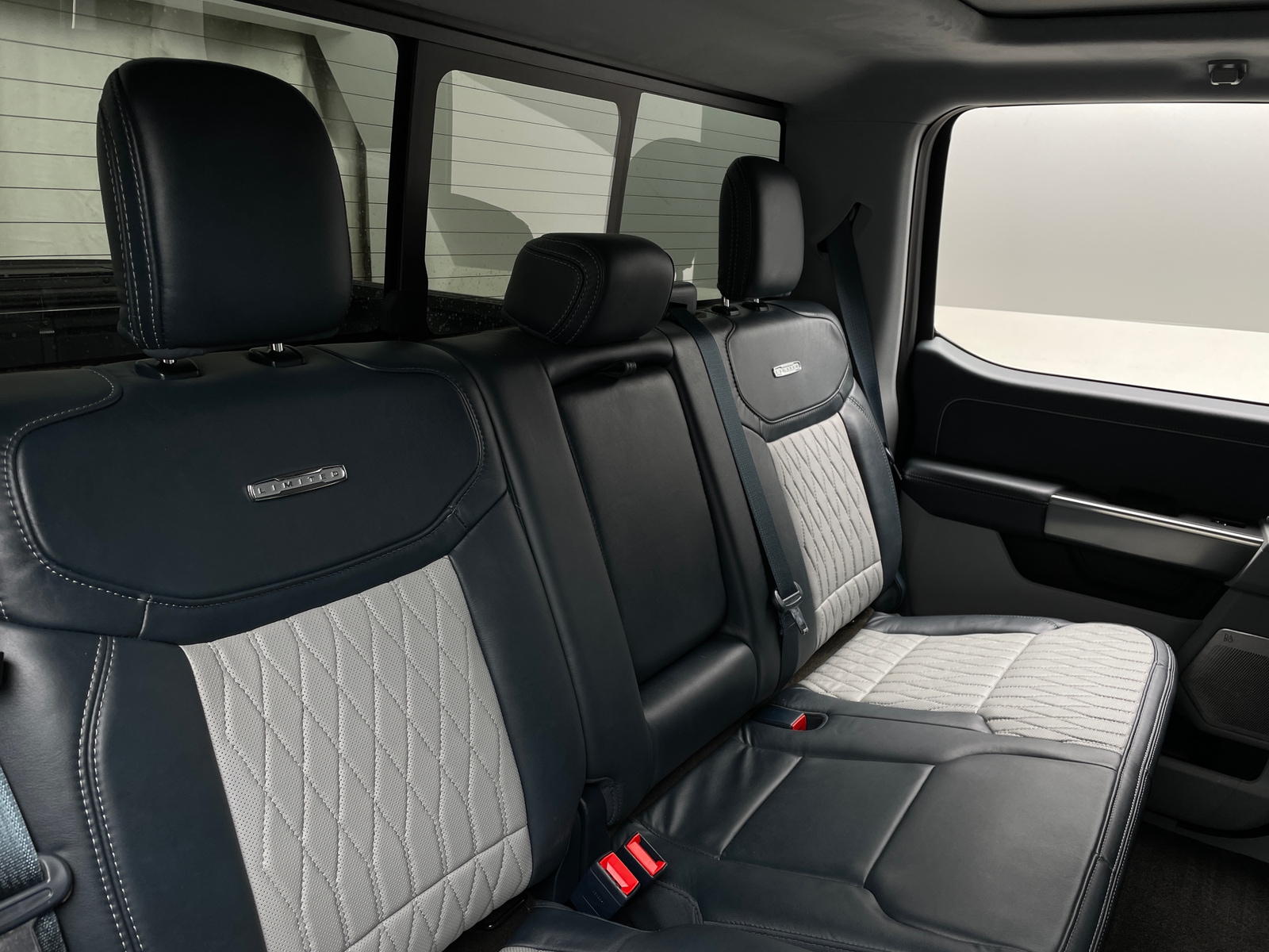 Thumbnail: 2023 Ford Econoline - 5