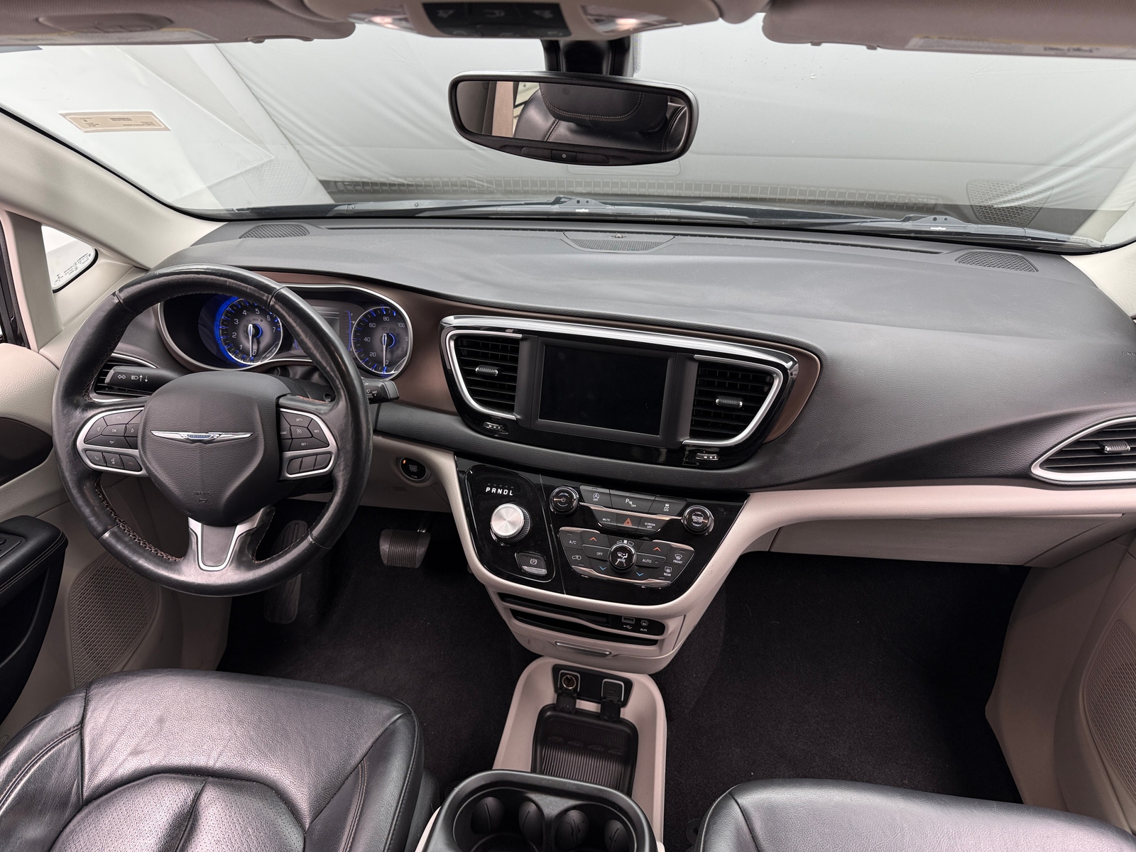 Thumbnail: 2019 Chrysler Pacifica - 2