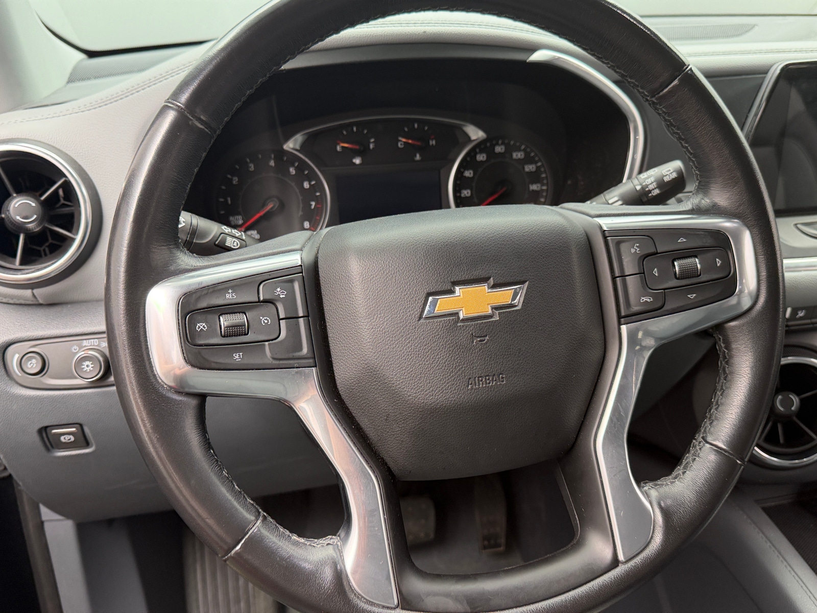 Thumbnail: 2021 Chevrolet Blazer - 4