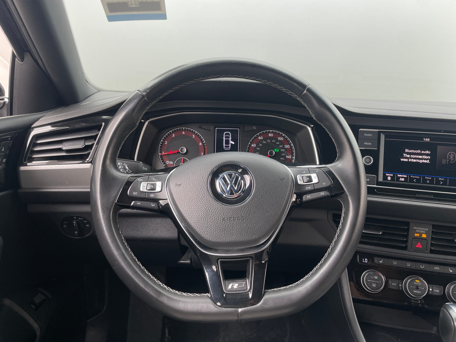 Thumbnail: 2019 Volkswagen Jetta - 4