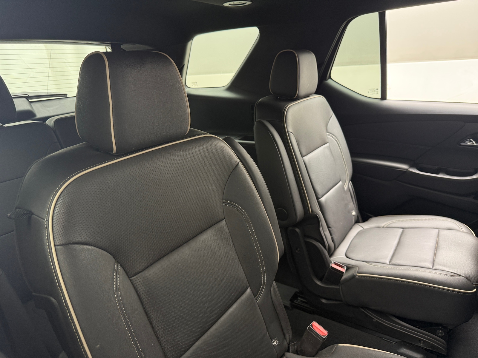 Thumbnail: 2023 Chevrolet Traverse - 5