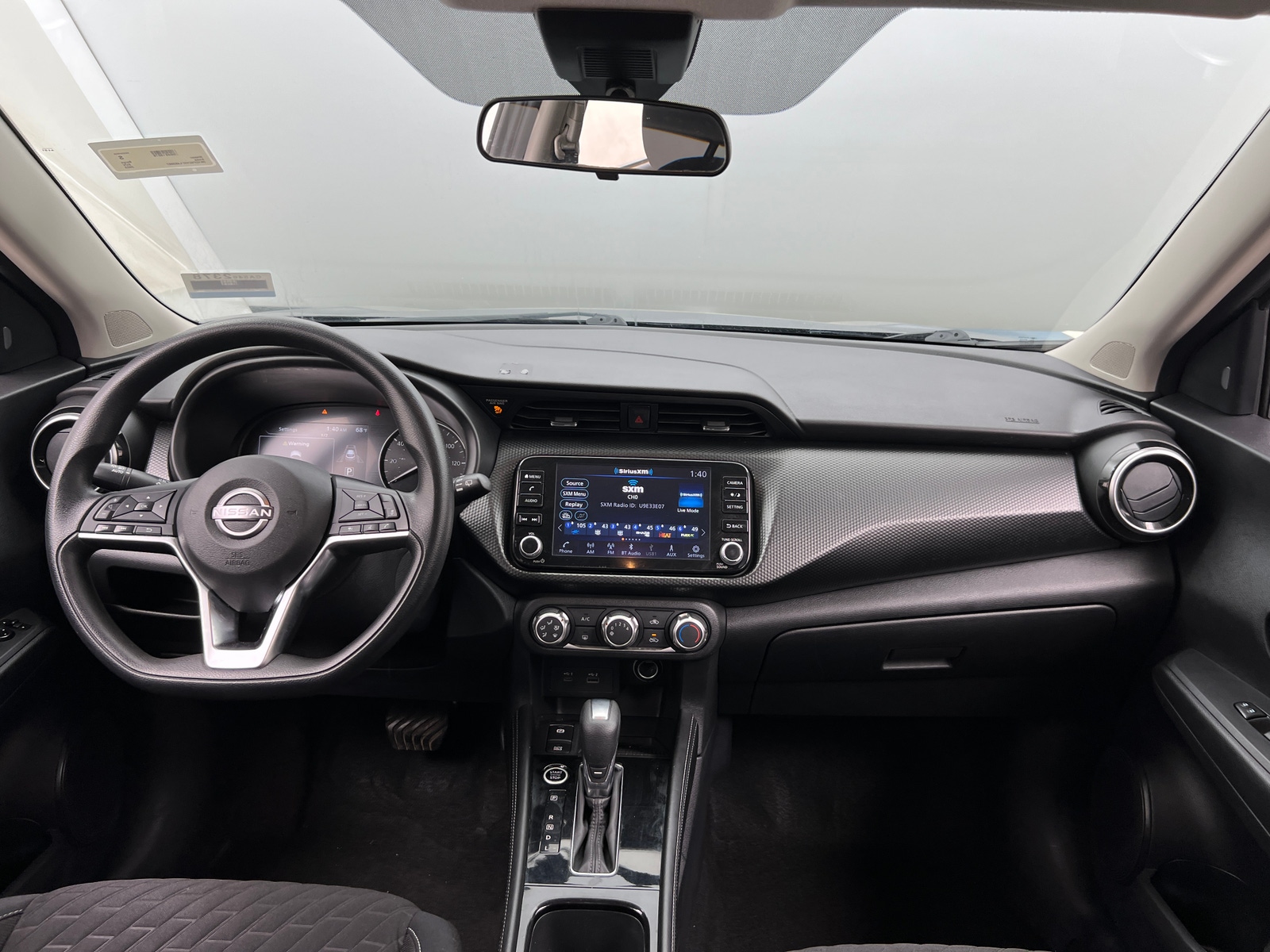 Thumbnail: 2023 Nissan Kicks - 3