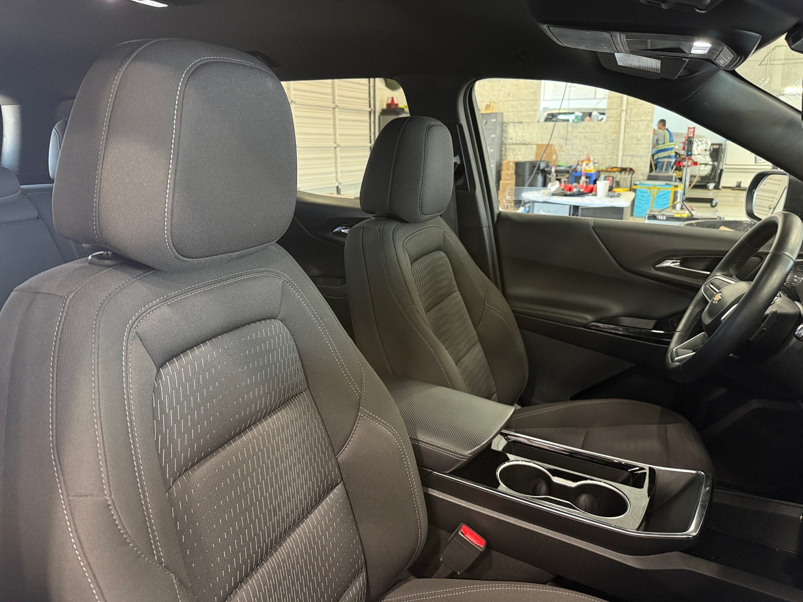 Thumbnail: 2025 Chevrolet Equinox - 2