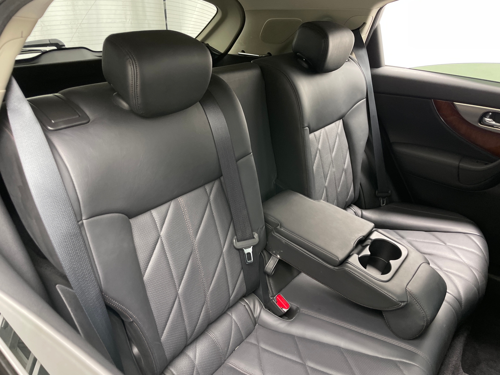 Thumbnail: 2011 INFINITI FX35 - 5