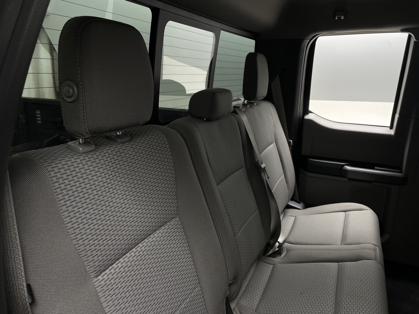 Thumbnail: 2017 Ford Econoline - 6