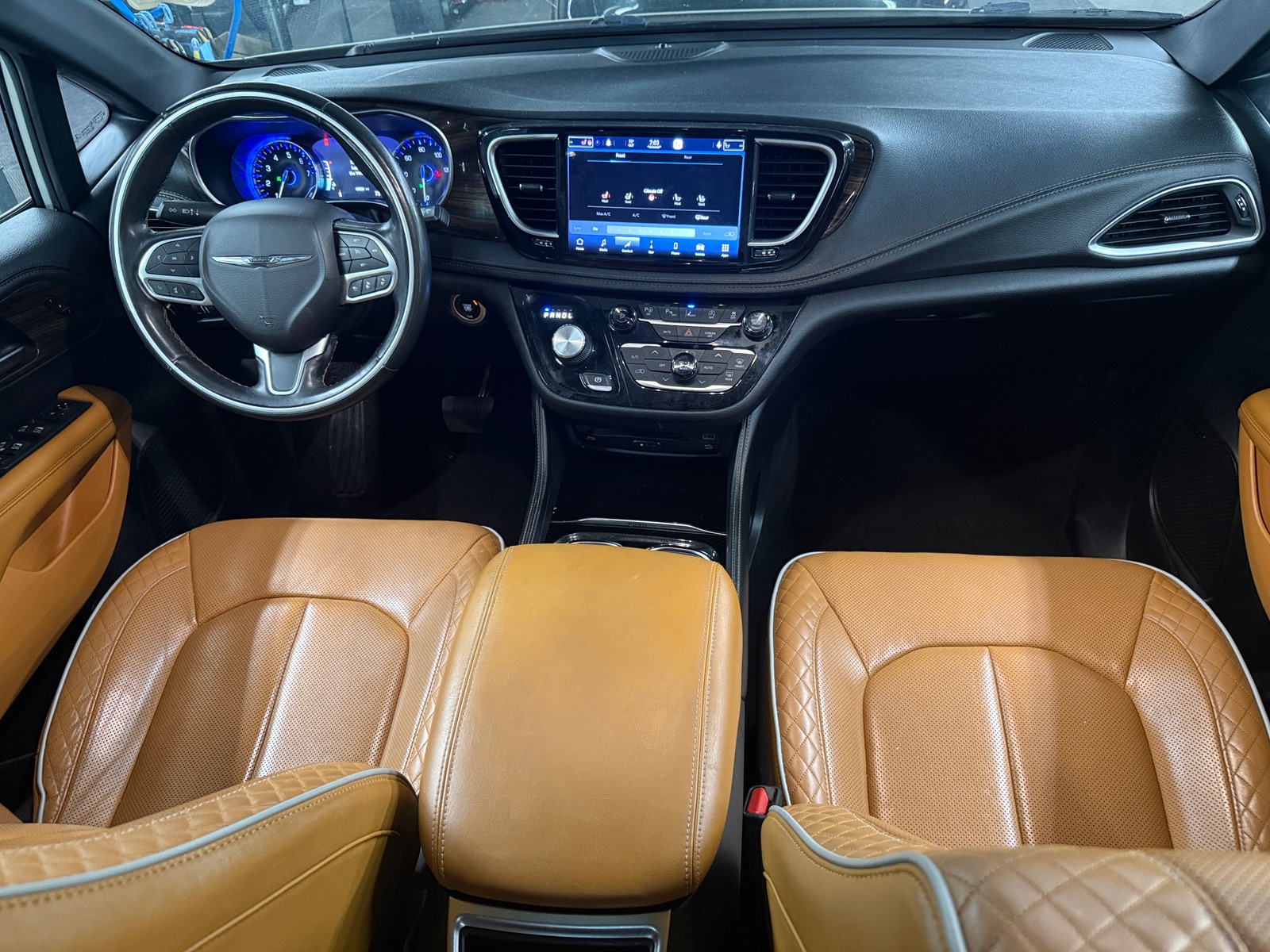 Thumbnail: 2021 Chrysler Pacifica - 2