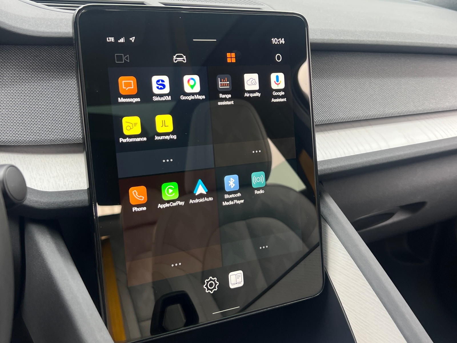 Thumbnail: 2024 Polestar 2 - 3