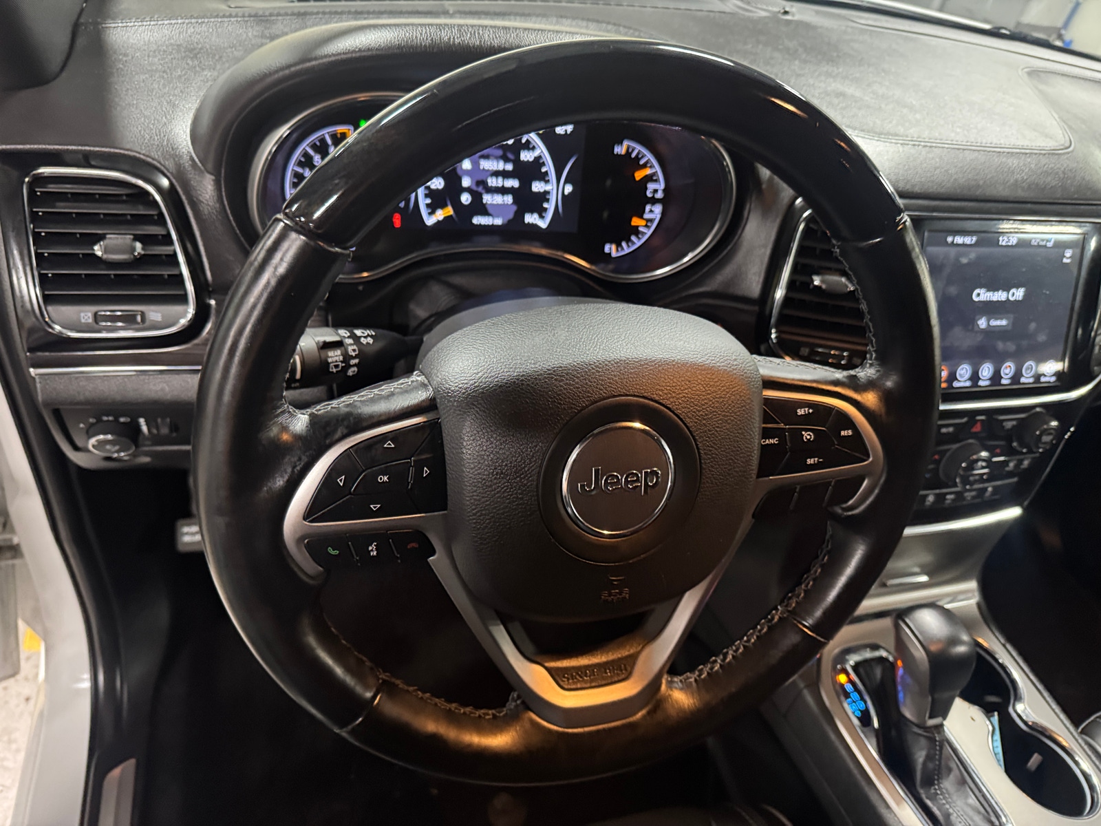 Thumbnail: 2021 Jeep Grand Cherokee - 4