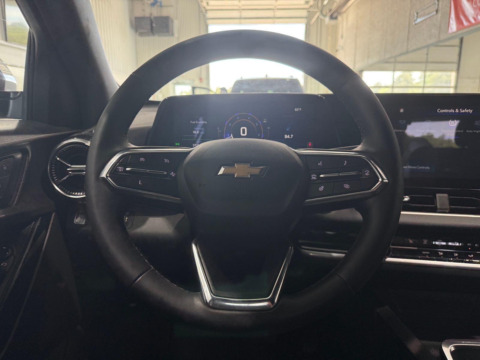 Thumbnail: 2025 Chevrolet Equinox - 5