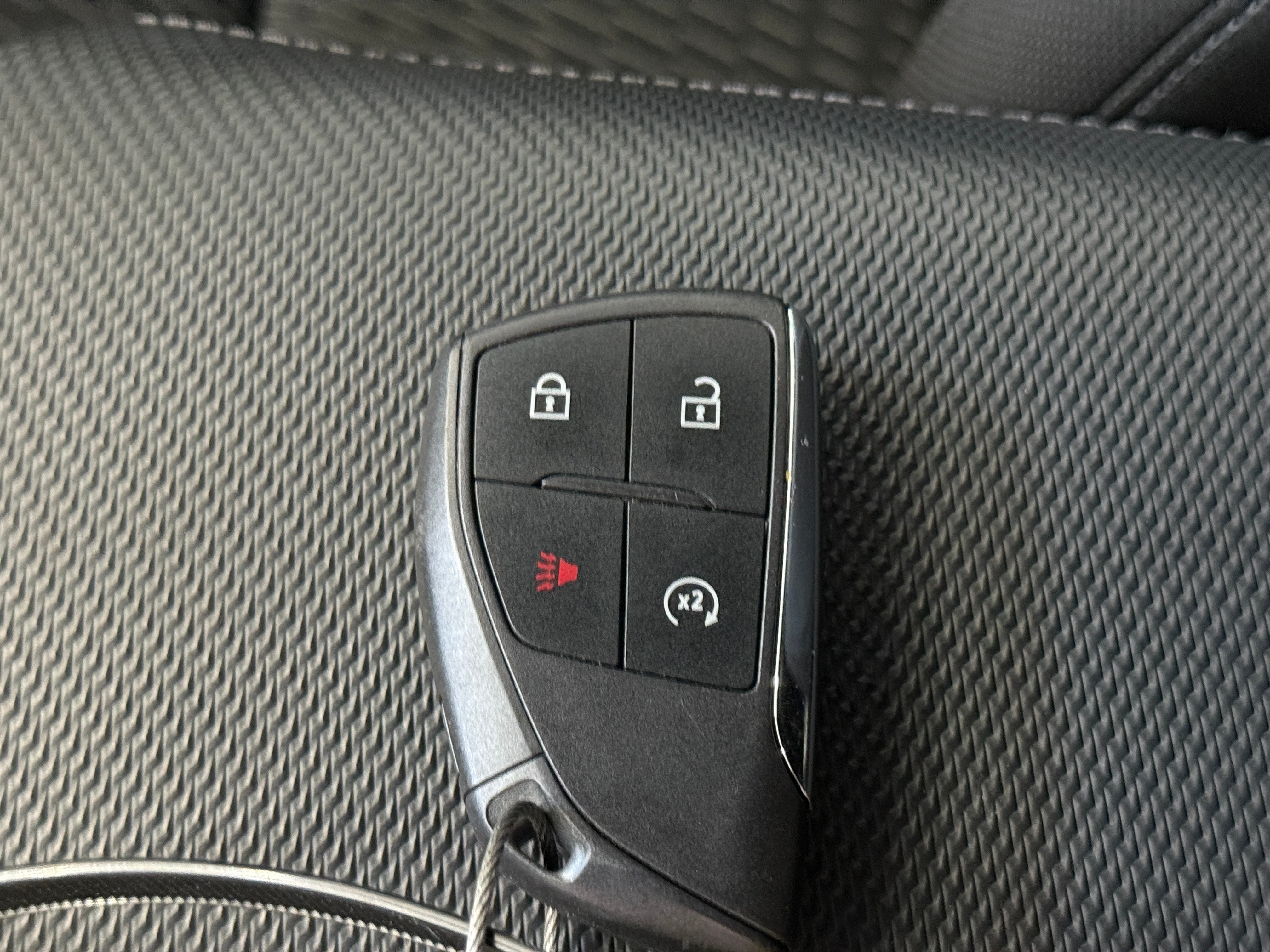 2025 Chevrolet Equinox LT - Photo 11