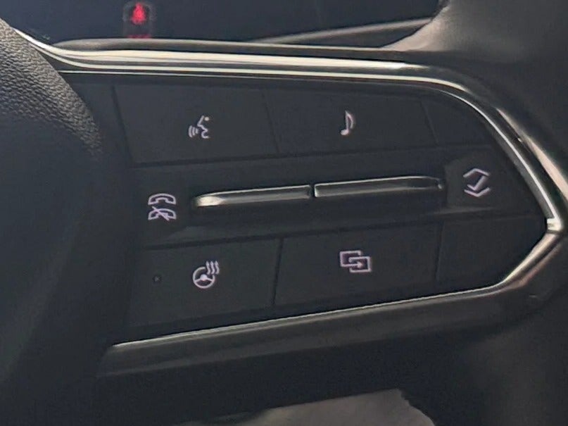 2025 Chevrolet Equinox LT - Photo 16