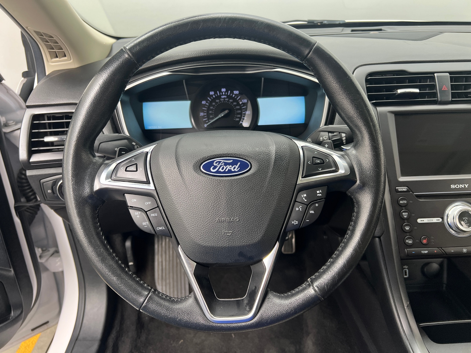 Thumbnail: 2018 Ford Fusion - 4