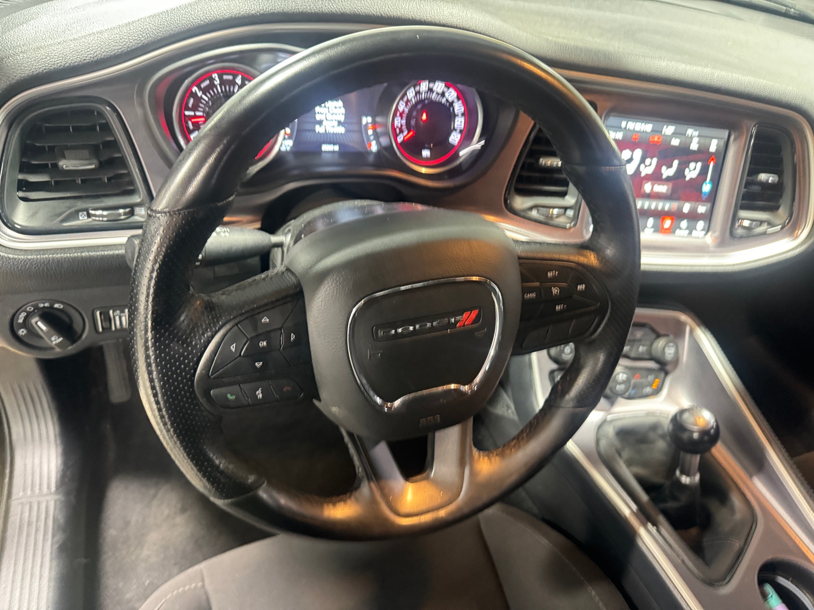 Thumbnail: 2021 Dodge Challenger - 4