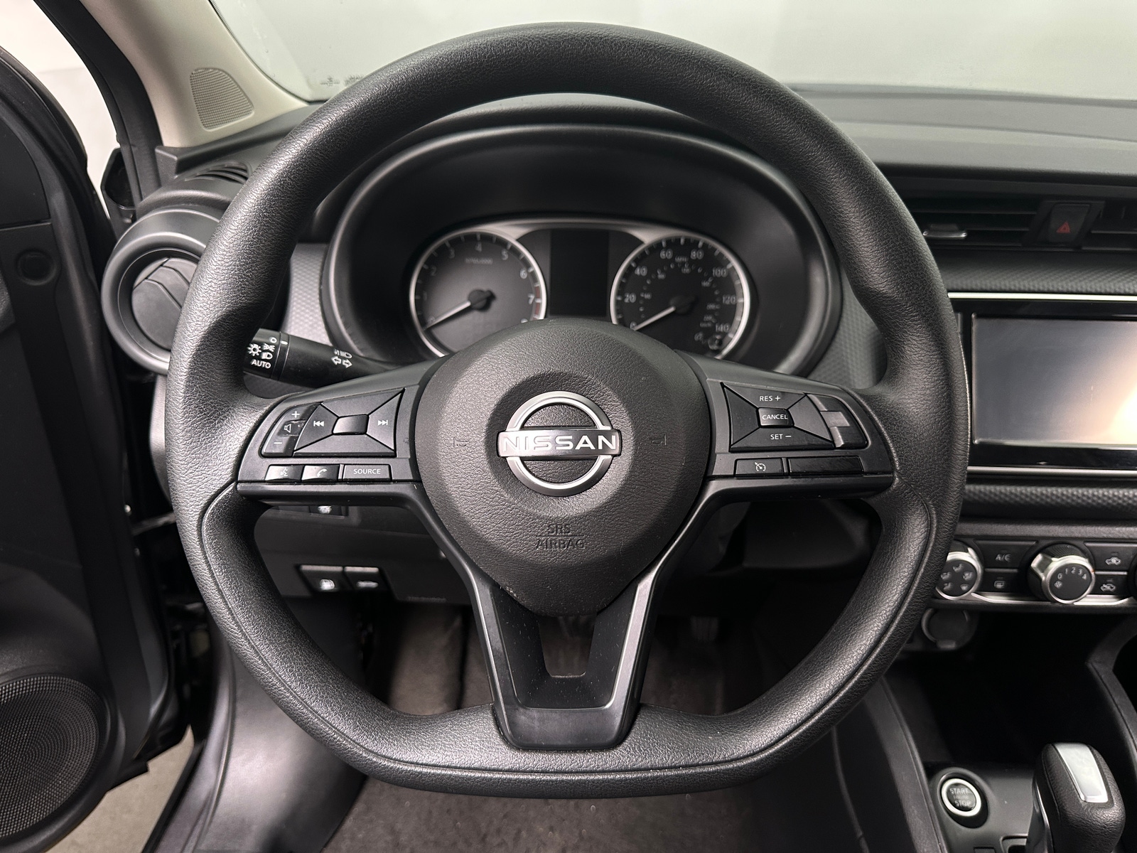 Thumbnail: 2023 Nissan Kicks - 5
