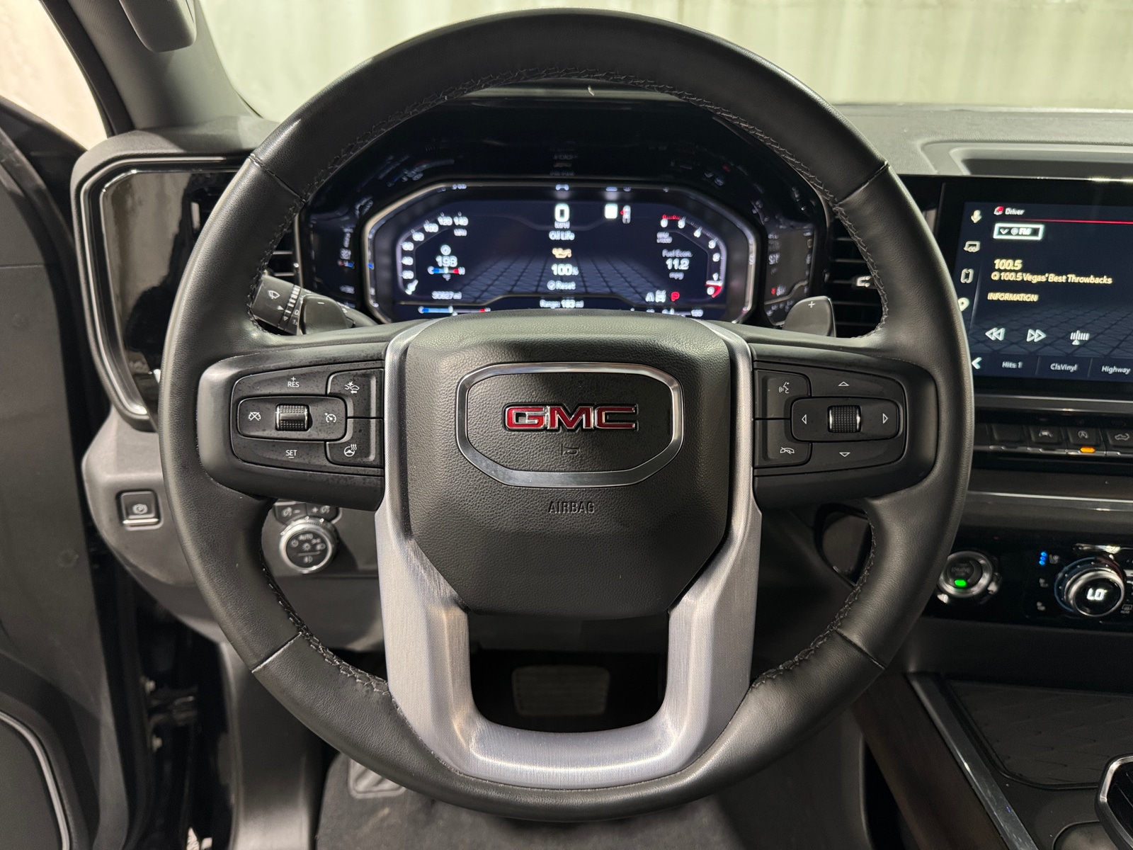 Thumbnail: 2023 GMC Sierra 1500 - 4
