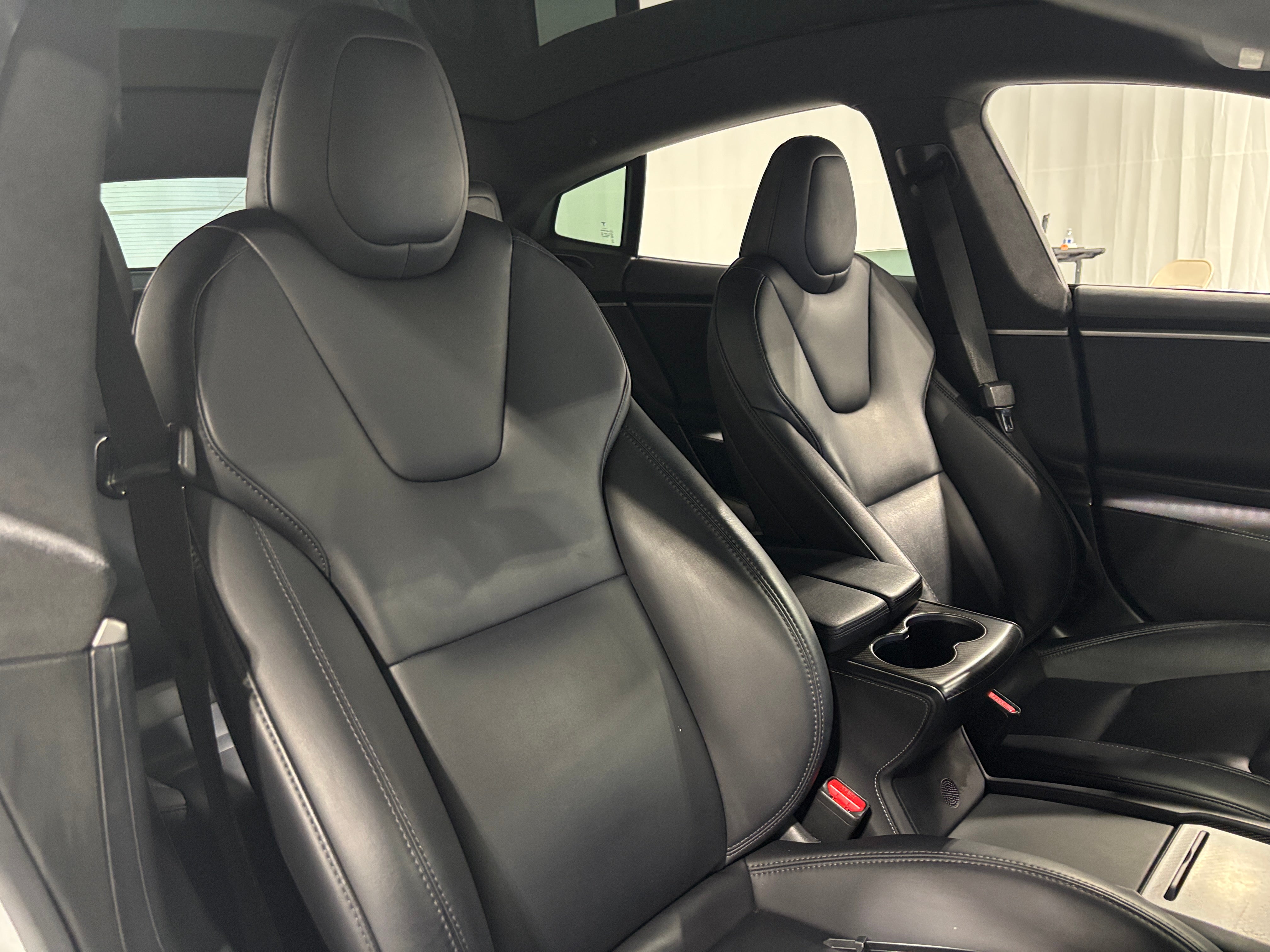 Used 2020 Tesla Model S Performance with VIN 5YJSA1E48LF364969 for sale in Pewaukee, WI