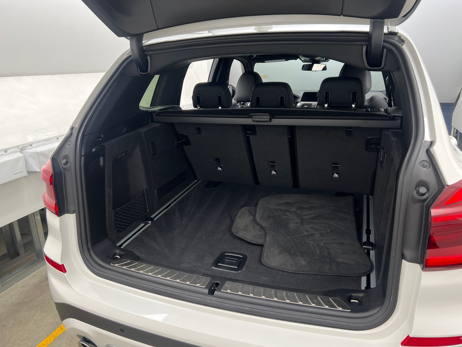 Thumbnail: 2020 BMW X3 - 6