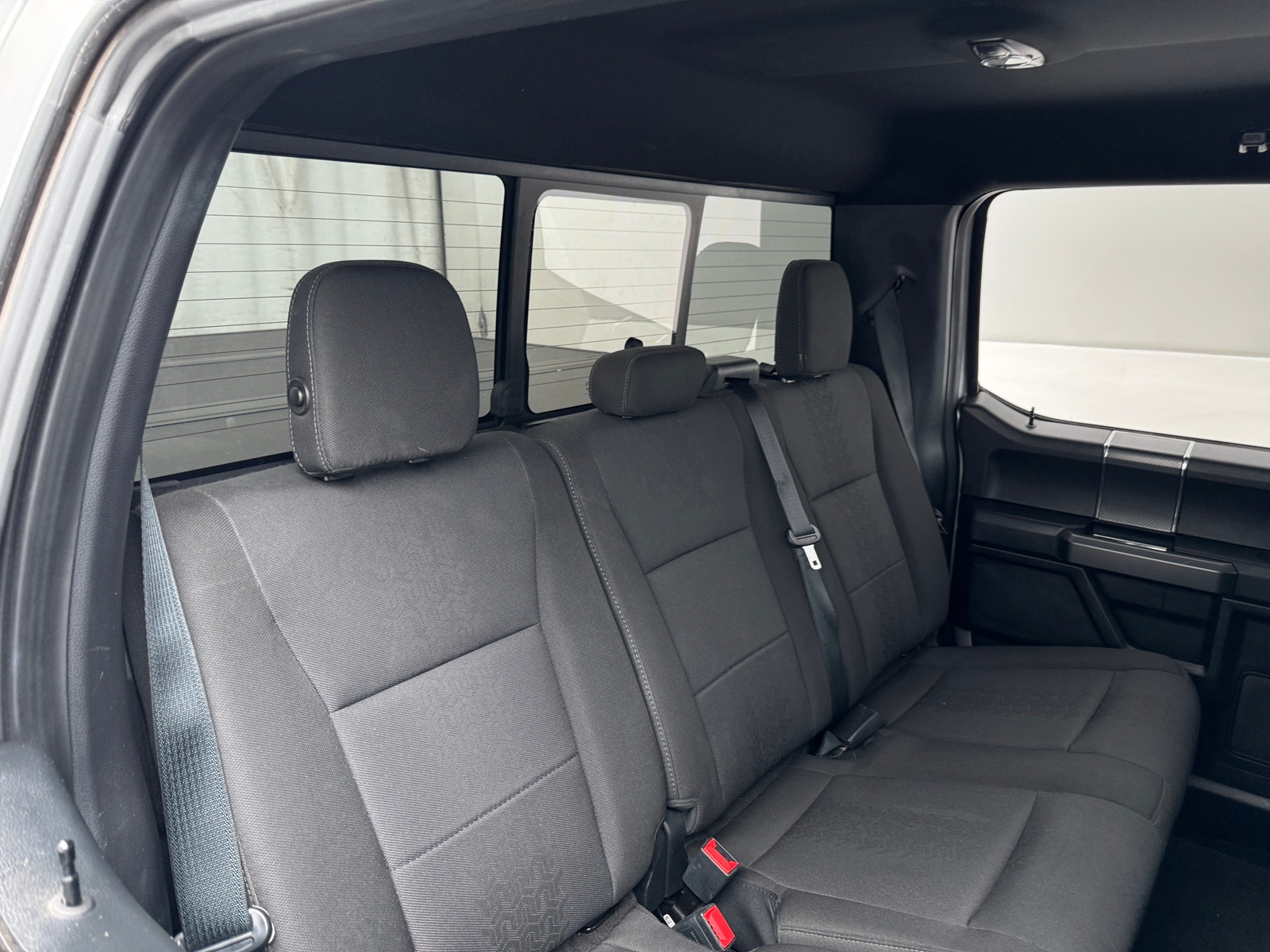 Thumbnail: 2019 Ford Econoline - 6