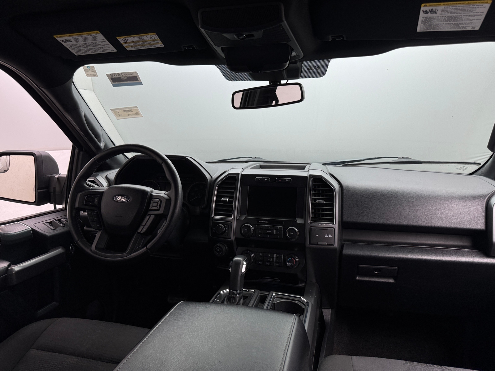 Thumbnail: 2019 Ford Econoline - 3
