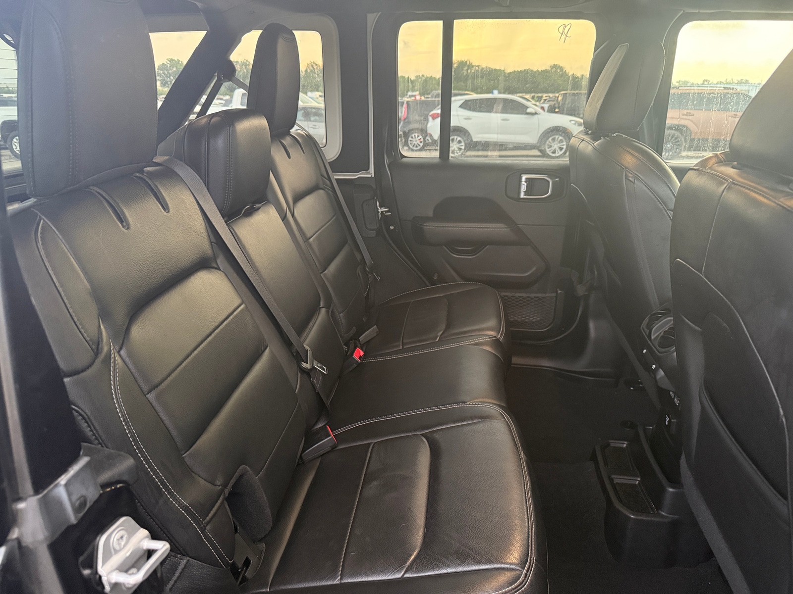 Thumbnail: 2019 Jeep Wrangler - 5