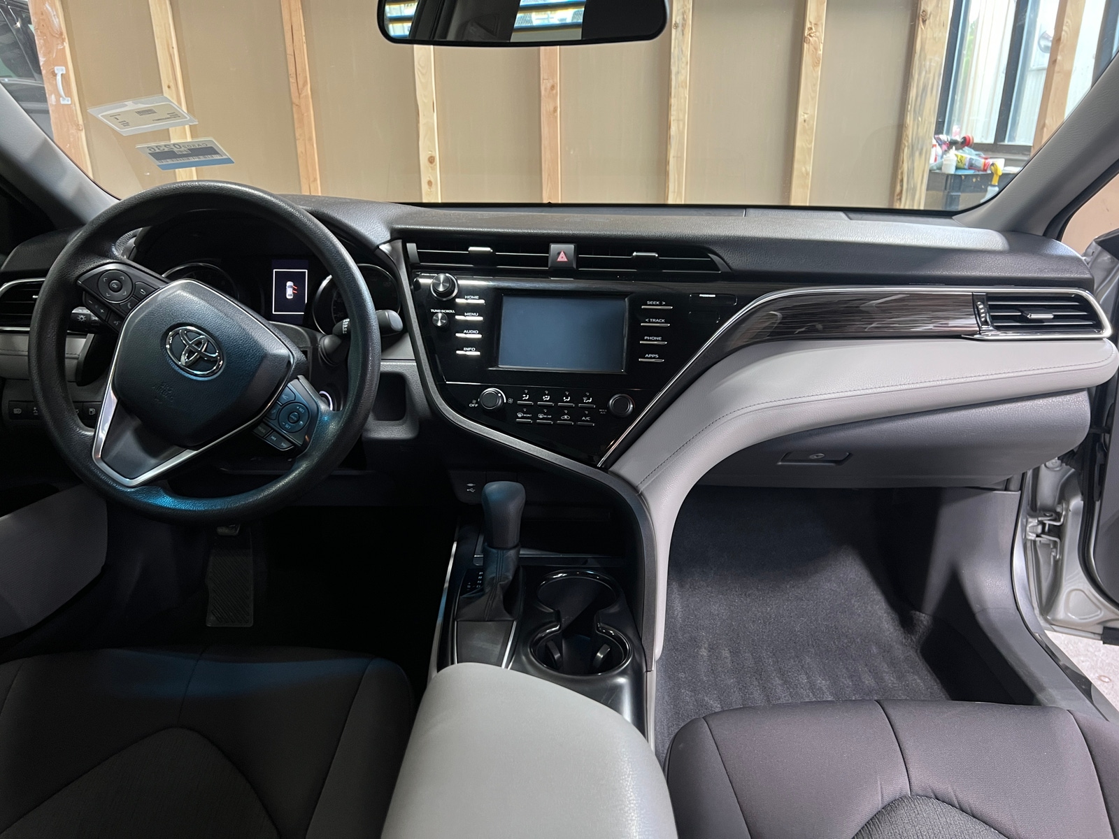 Thumbnail: 2018 Toyota Camry - 3
