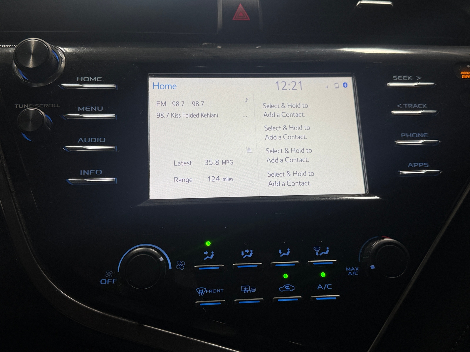 Thumbnail: 2018 Toyota Camry - 4