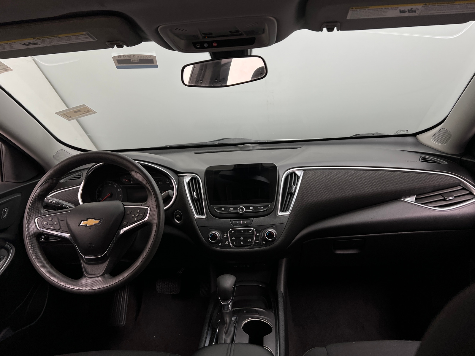 Thumbnail: 2021 Chevrolet Malibu - 3