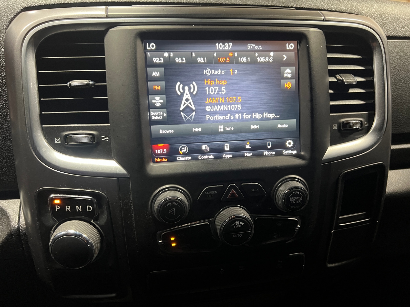 Thumbnail: 2022 RAM 1500 Classic - 4